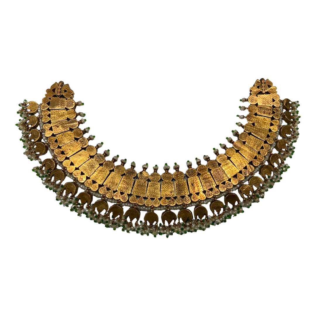 Period Emerald Nakelase